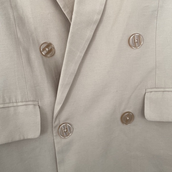 Pull&Bear double breasted Beige blazer (NWT) - Picture 5 of 14